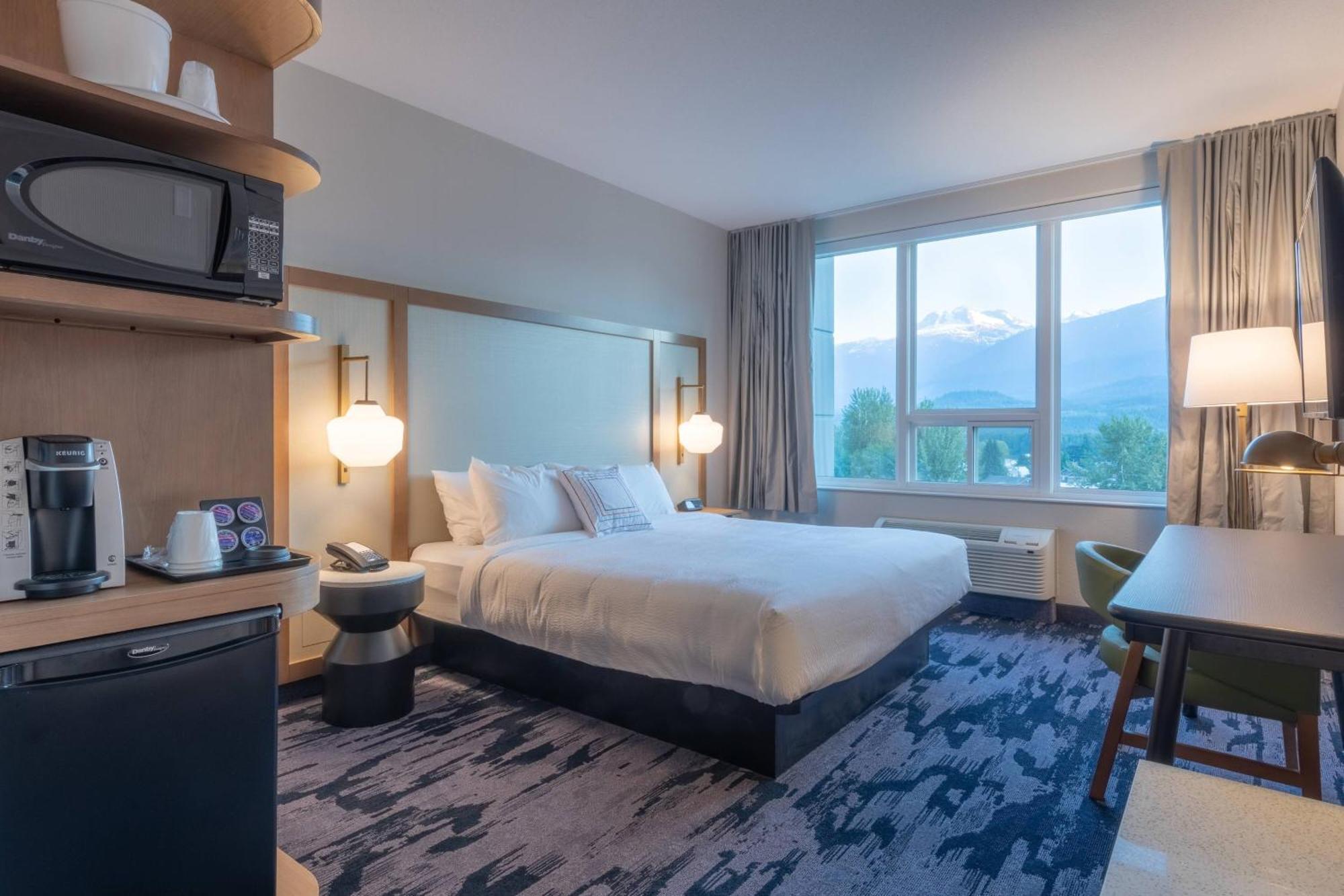 Fairfield By Marriott Inn & Suites เรเวลสโตก ภายนอก รูปภาพ